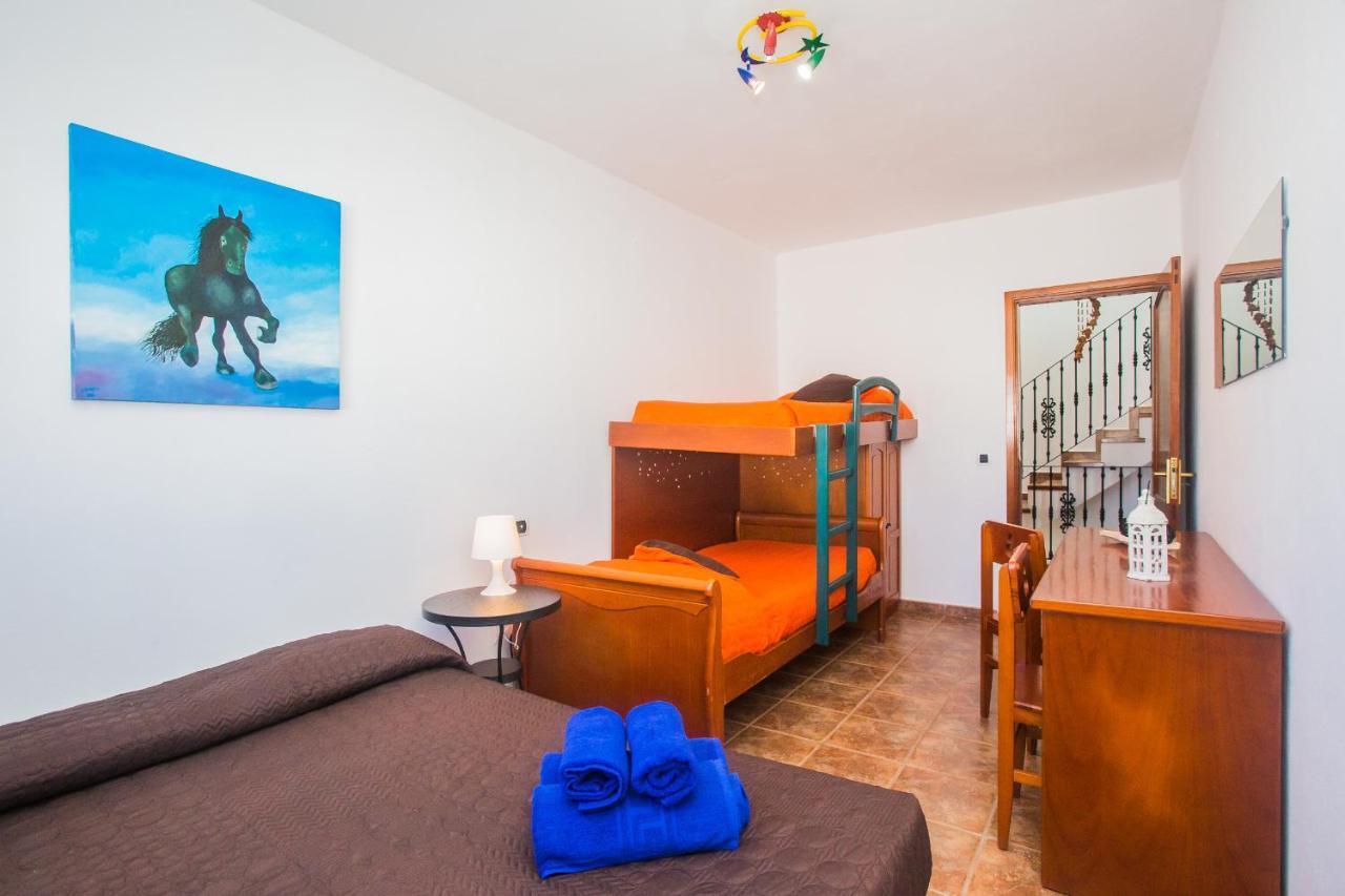 Ohana House In Caleta De Caballo Exteriör bild
