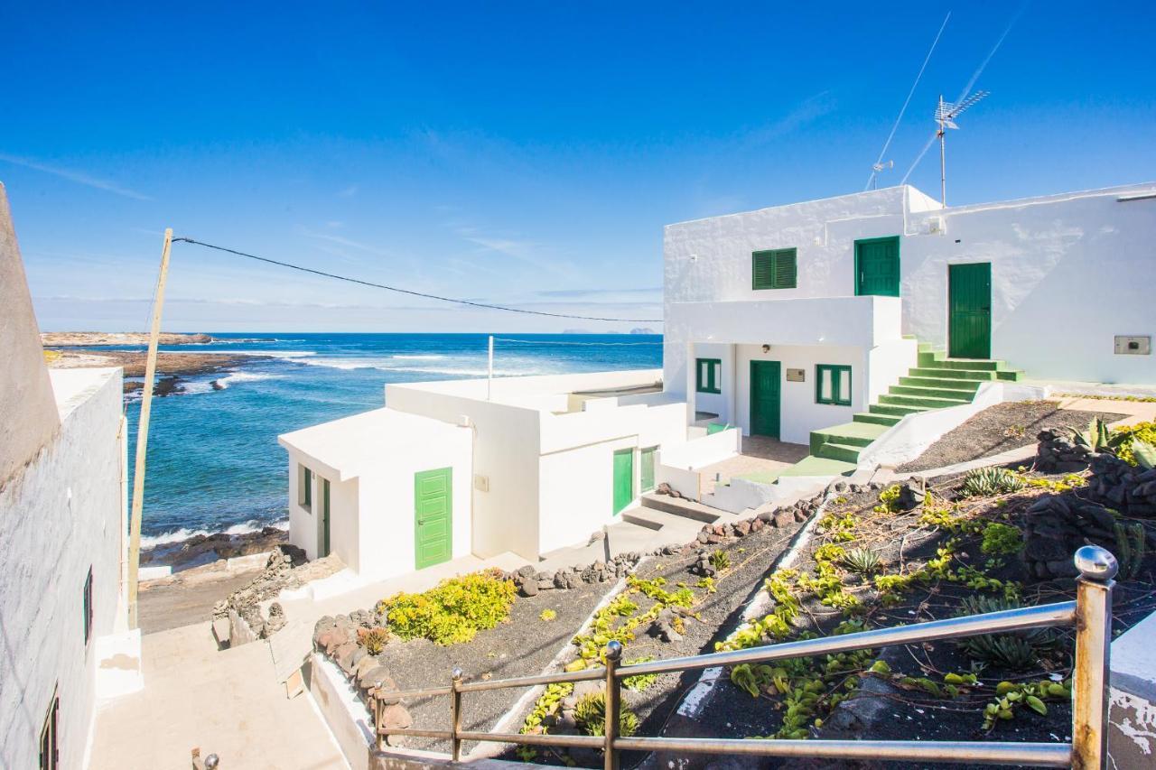 Ohana House In Caleta De Caballo Exteriör bild